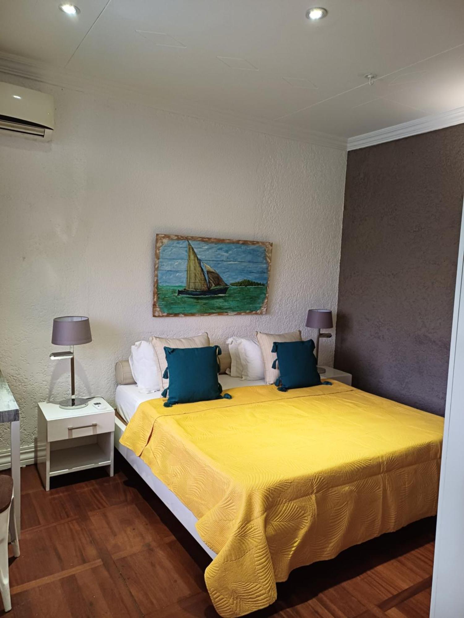 Bed and Breakfast Explora Prestige Blue Bay Exterior foto
